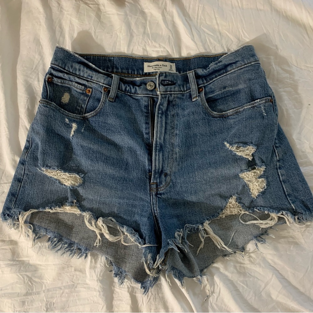 Abercrombie Hi-Rise Mom Shorts